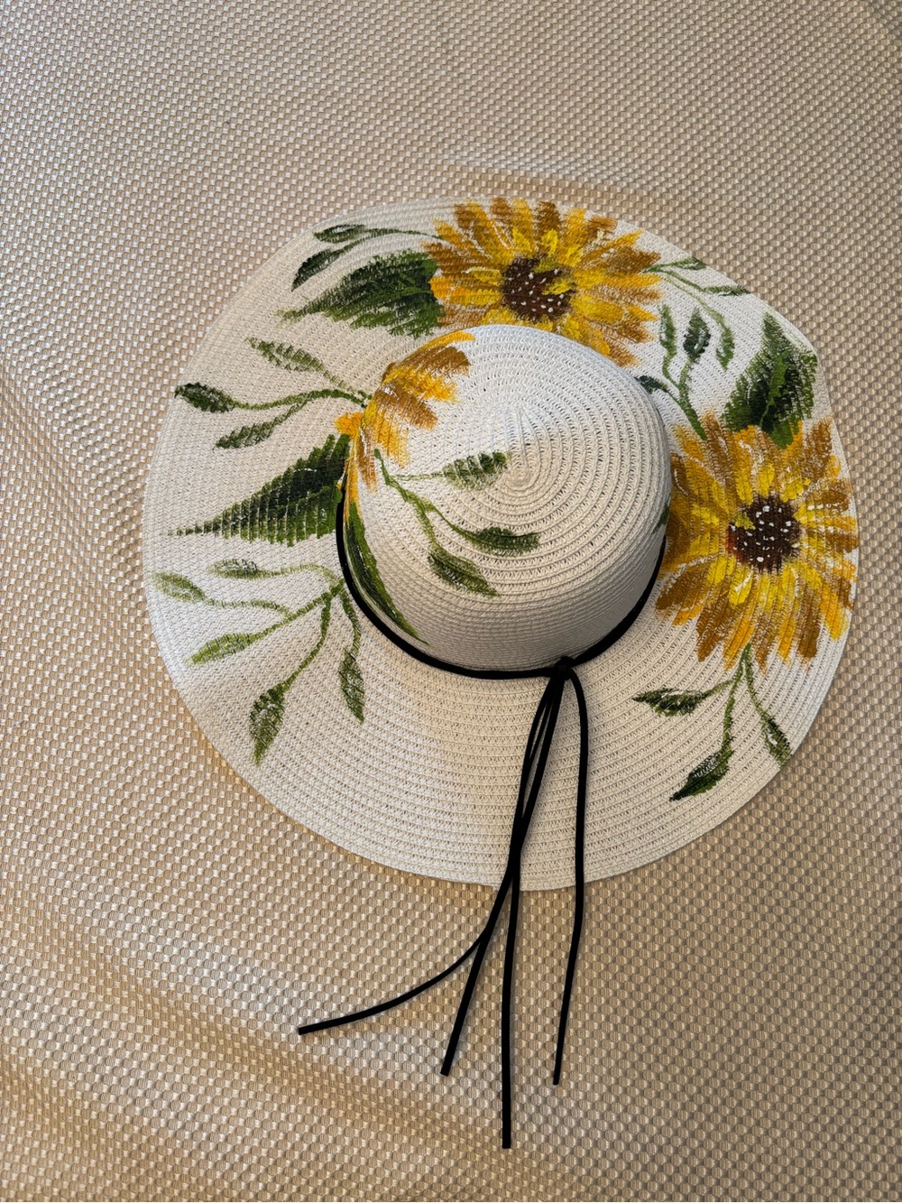 Hand-Painted White Sunflower Straw Sun Hat